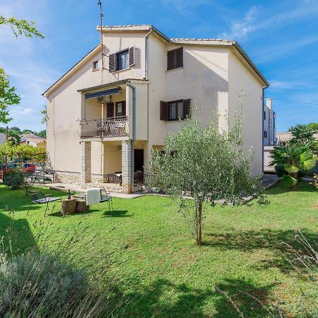 Apartment Zrinka-2 By Interhome Пореч Екстер'єр фото
